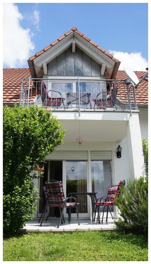Double Two Lodge Kappel-Grafenhausen Eksteriør billede